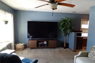 3843 Roosevelt Ave NE, Canton, OH 44705 - Photo 5