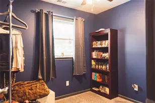 644 Chapel Ln, Campbell, OH 44405 - Photo 13