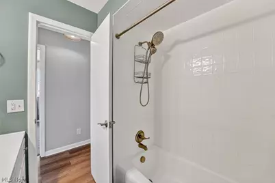 4586 Everhart Drive, Green, OH 44720 - Photo 23