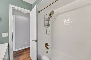 4586 Everhart Dr, Green, OH 44720 - Photo 23