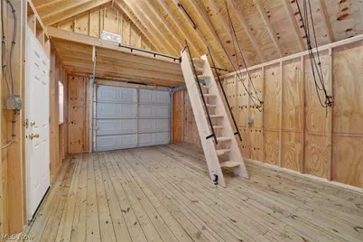 4586 Everhart Drive, Green, OH 44720 - Photo 37