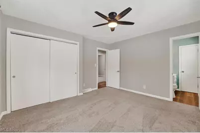 4586 Everhart Drive, Green, OH 44720 - Photo 17