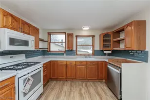 209 Dodge St, Kent, OH 44240 - Photo 9