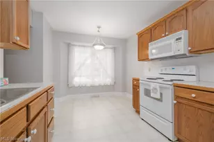 3278 Sumser St NW, North Canton, OH 44720 - Photo 13