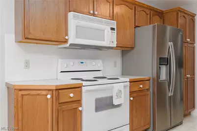 3278 Sumser Street NW, North Canton, OH 44720 - Photo 23
