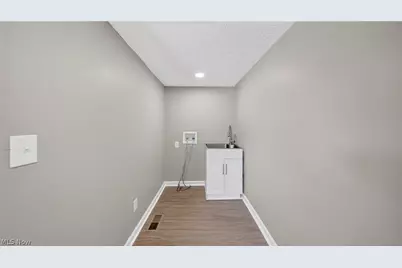 11015 Clarke Road, Columbia Station, OH 44028 - Photo 19