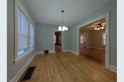 1560 Coutant Avenue, Oakwood, OH 44107 - Photo 13