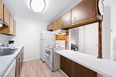 8405 N Akins Road #204, North Royalton, OH 44133 - Photo 11