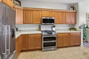 9448 Saw Mill Dr, North Ridgeville, OH 44039 - Photo 5