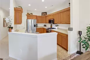 9448 Saw Mill Dr, North Ridgeville, OH 44039 - Photo 7