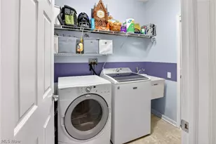 9448 Saw Mill Dr, North Ridgeville, OH 44039 - Photo 13