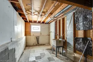 697 Ocean Ave, Akron, OH 44310 - Photo 21