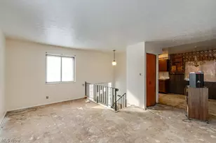 697 Ocean Ave, Akron, OH 44310 - Photo 3