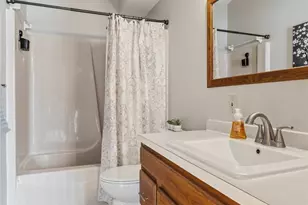 3596 Rolling Ridge Rd NE, Canton, OH 44721 - Photo 17