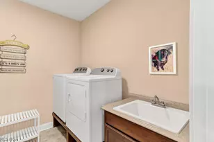 9937 Southwyck Ave NW, North Canton, OH 44720 - Photo 27