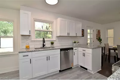 2203 Brockway Road, University Heights, OH 44118 - Photo 13