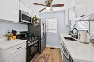 29070 W Willowick Dr, Willowick, OH 44095 - Photo 7