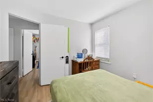 29070 W Willowick Dr, Willowick, OH 44095 - Photo 13