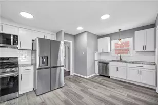 16809 Scottsdale Blvd, Huber Heights, OH 44120 - Photo 9