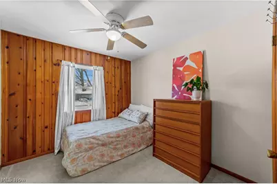 128 Oakwood Drive, Avon Lake, OH 44012 - Photo 15