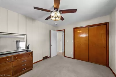 128 Oakwood Drive, Avon Lake, OH 44012 - Photo 19