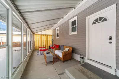 128 Oakwood Drive, Avon Lake, OH 44012 - Photo 29