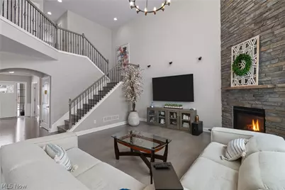 102 Harvester Drive, Copley, OH 44321 - Photo 7