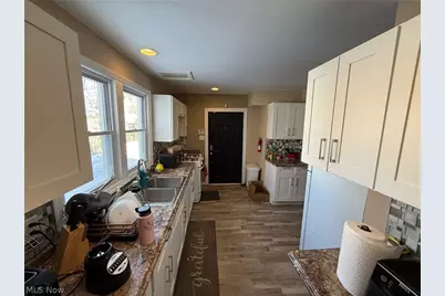 1827 Idlewood Avenue, Loveland, OH 44112 - Photo 9