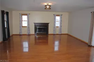 876 Hadcock Rd, Brunswick, OH 44212 - Photo 9