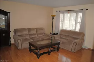 876 Hadcock Rd, Brunswick, OH 44212 - Photo 5