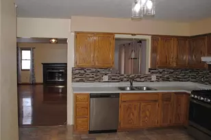 876 Hadcock Rd, Brunswick, OH 44212 - Photo 7