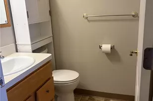 3461 E Prescott Cir, Cuyahoga Falls, OH 44223 - Photo 9