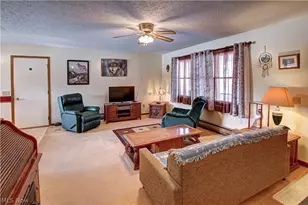 42113 Meadow Ln, LaGrange, OH 44050 - Photo 11