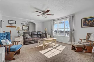 7001 Marble Rd NE, Kingston, OH 44427 - Photo 9