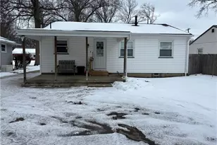1924 Westwood Dr NW, Warren, OH 44485 - Photo 3