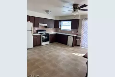 3853 Seneca Street, Stow, OH 44224 - Photo 3