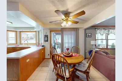 511 Picadilly Circle, Akron, OH 44319 - Photo 15