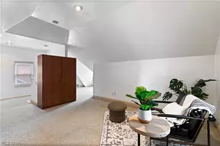 1544 Wyandotte Ave, Oakwood, OH 44107 - Photo 23