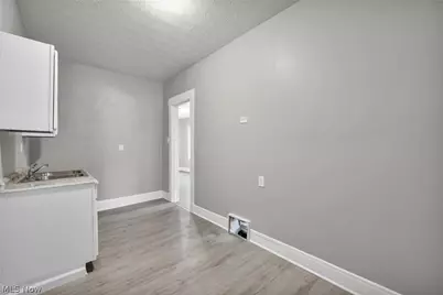 8111 Madison Avenue, Loveland, OH 44102 - Photo 17