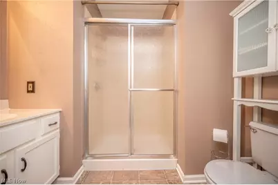 449 Westchester Drive SE, Warren, OH 44484 - Photo 39