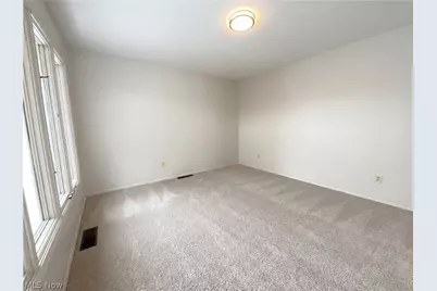 5896 Mills Creek Lane, North Ridgeville, OH 44039 - Photo 13