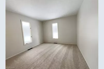 5896 Mills Creek Lane, North Ridgeville, OH 44039 - Photo 15