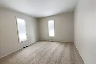 5896 Mills Creek Ln, North Ridgeville, OH 44039 - Photo 15