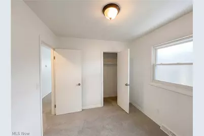 832 S Logan Street, Elyria, OH 44035 - Photo 11