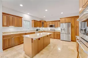 38595 Flanders Dr, Solon, OH 44139 - Photo 13