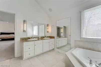 38595 Flanders Drive, Solon, OH 44139 - Photo 23