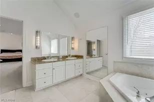 38595 Flanders Dr, Solon, OH 44139 - Photo 23