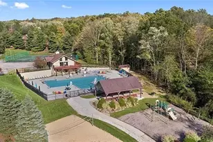 8266 Pebble Creek Ct, Chagrin Falls, OH 44023 - Photo 41