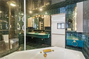 680 Rocky Hollow Dr, Akron, OH 44313 - Photo 13