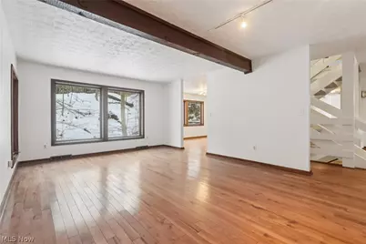 680 Rocky Hollow Drive, Akron, OH 44313 - Photo 17